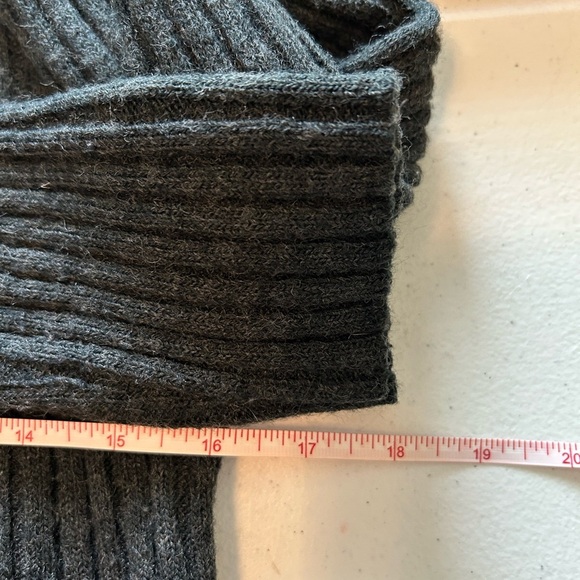 Zara Dark Grey Wool Blend Ribbed Knit Women's Sweater | Size Medium - Picture 8 of 8